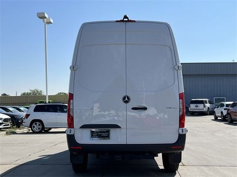 New 2024 Mercedes-Benz Sprinter 144 Cargo image 47