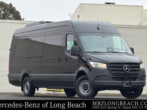 New 2026 Mercedes-Benz Sprinter 2500 image 1