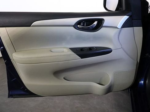 Used 2016 Nissan Sentra S FWD image 20