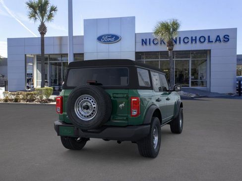 New 2025 Ford Bronco Base image 8