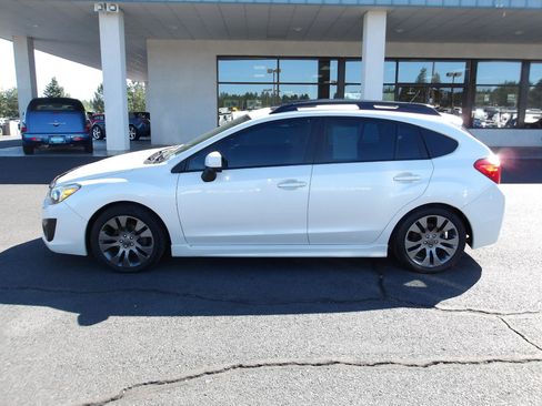 Used 2014 Subaru Impreza 2.0i Sport Limited w/ Popular Package #1 AWD/4WD image 2