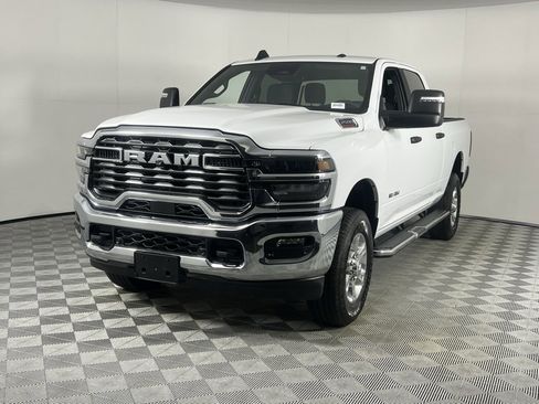 Certified 2025 RAM 2500 Big Horn image 3