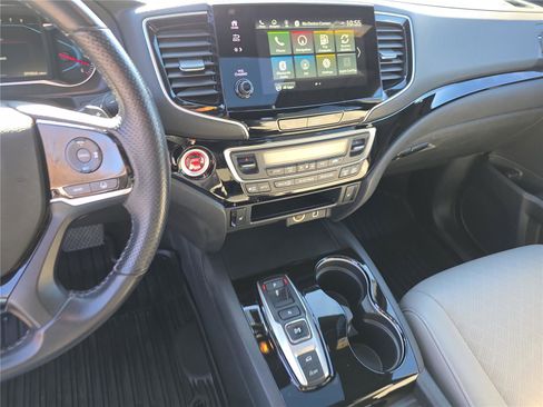 Used 2020 Honda Passport Touring image 24