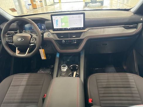 New 2026 Ford Explorer ST-Line w/ ST-Line Street Pack image 21