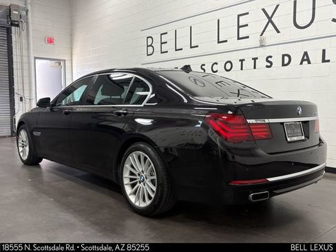 Used 2015 BMW 750Li RWD image 6