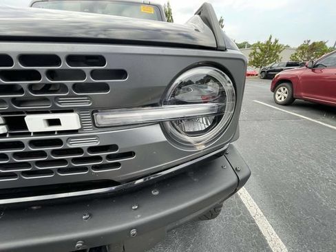 Used 2024 Ford Bronco Badlands w/ Sasquatch Package AWD/4WD image 7