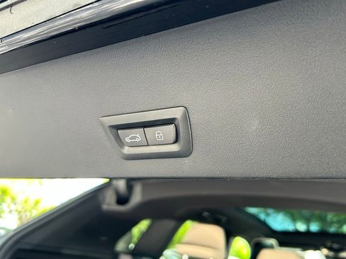 Used 2025 BMW X3 xDrive30i AWD/4WD image 43