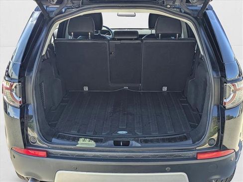 Used 2017 Land Rover Discovery Sport HSE image 6