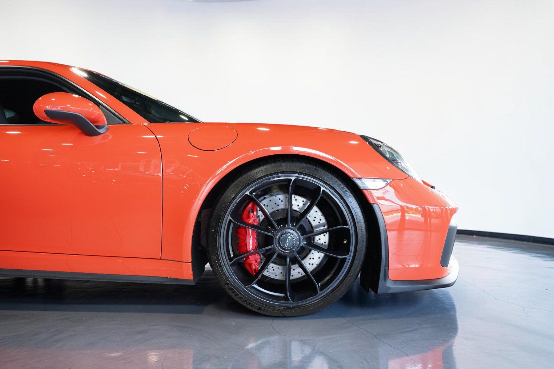 Used 2018 Porsche 911 GT3 RWD image 6