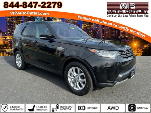 Used 2020 Land Rover Discovery SE image 1