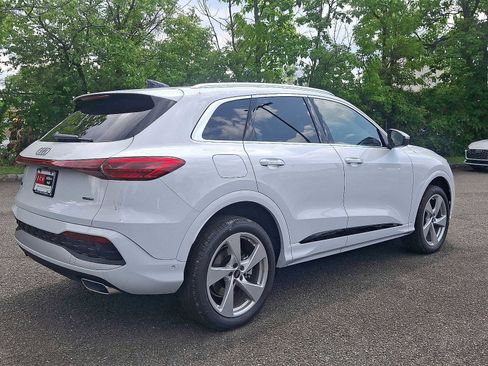 New 2025 Audi Q5 Premium Plus image 12