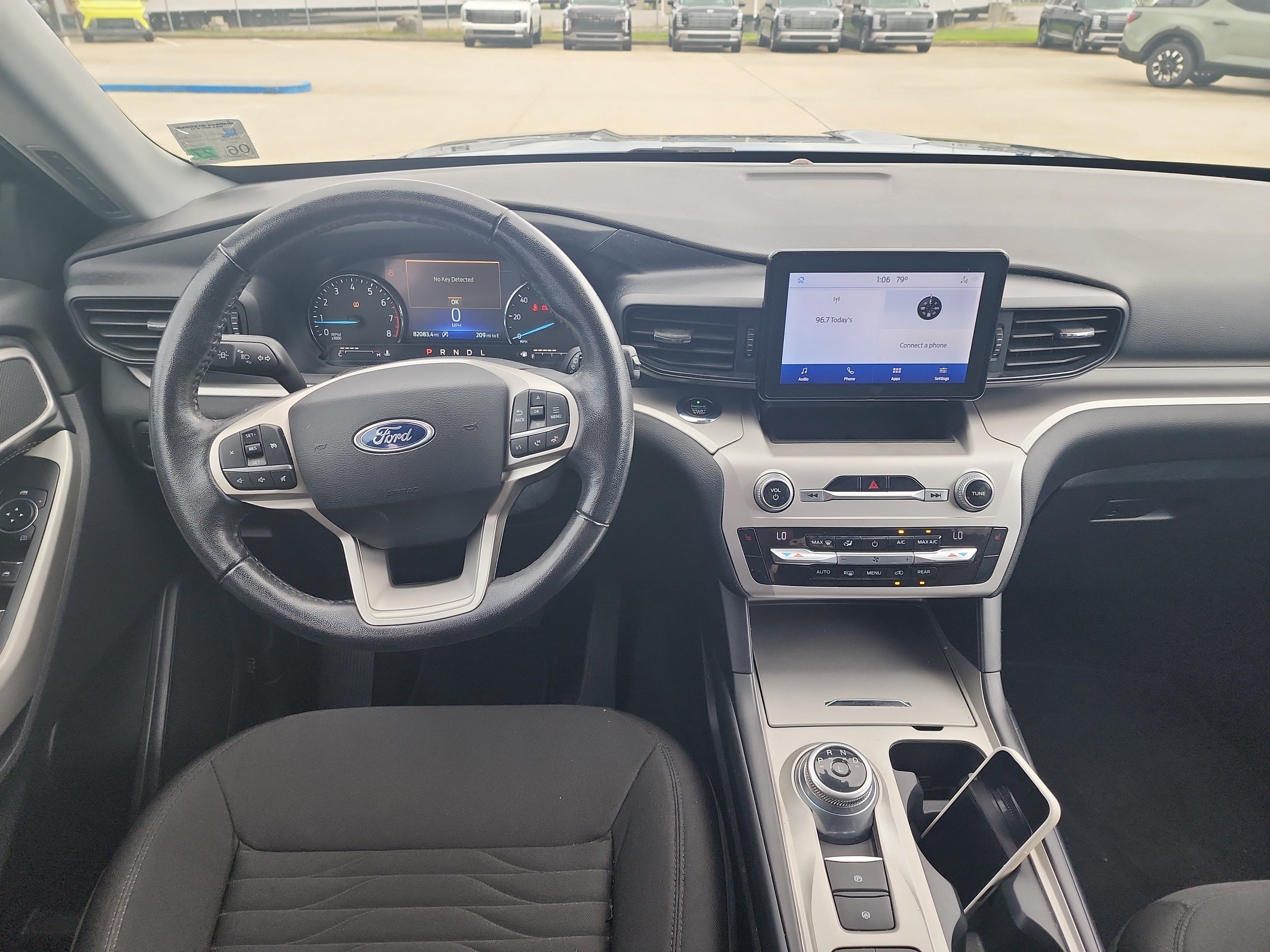 Used 2021 Ford Explorer XLT RWD image 17