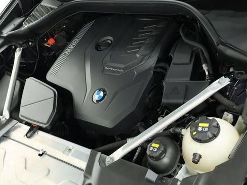 Used 2023 BMW X3 xDrive30i w/ M Sport Package AWD/4WD image 8