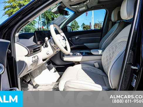 Used 2025 Genesis GV60 Performance image 17