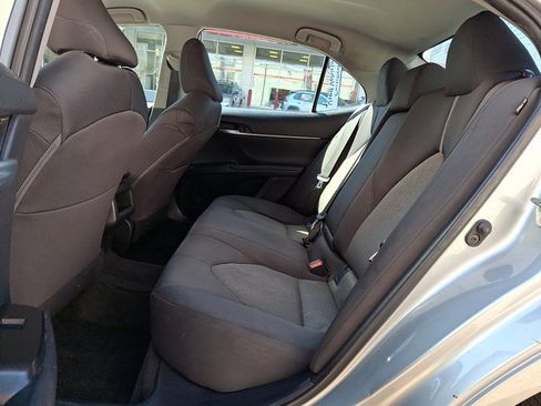 Used 2021 Toyota Camry LE FWD image 10