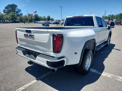 Certified 2024 GMC Sierra 3500 Denali AWD/4WD image 3