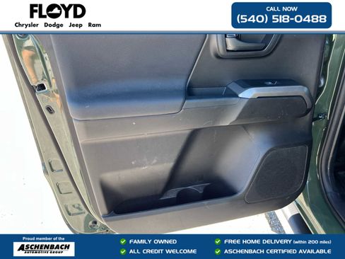 Used 2021 Toyota Tacoma SR5 w/ Trail Edition AWD/4WD image 24