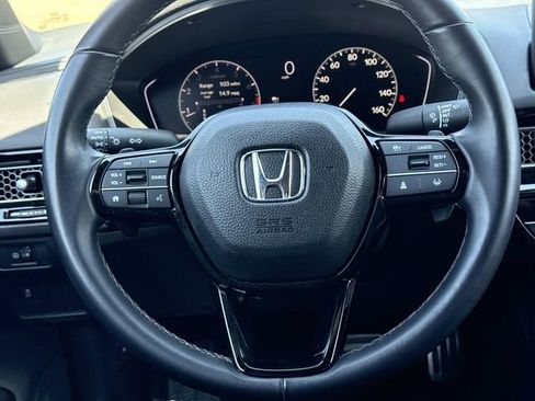 Used 2025 Honda Civic Sport image 12