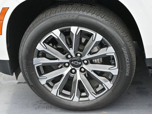 Used 2025 Chevrolet Tahoe High Country w/ Sun And Tow Package image 41