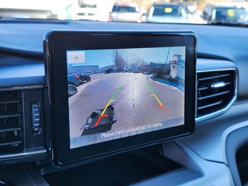 Used 2022 Ford Explorer XLT w/ Equipment Group 202A image 23