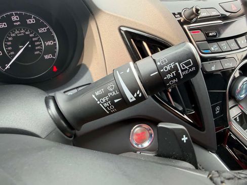 Used 2024 Acura RDX SH-AWD image 31