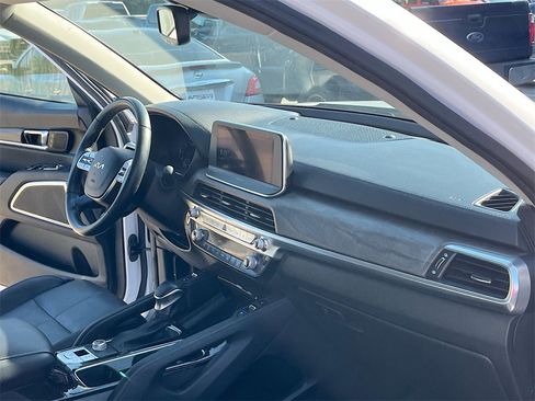 Used 2022 Kia Telluride SX image 30