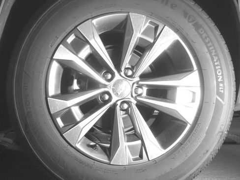 Used 2025 Chevrolet Equinox LT image 14