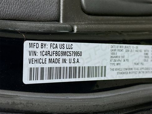 Used 2021 Jeep Grand Cherokee Limited w/ Luxury Group II image 40