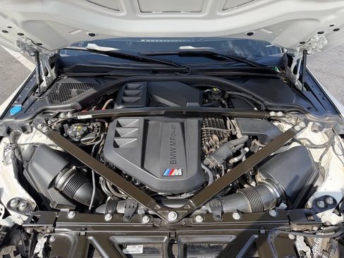 Used 2023 BMW M3 Competition w/ M Carbon Exterior Package AWD/4WD image 32