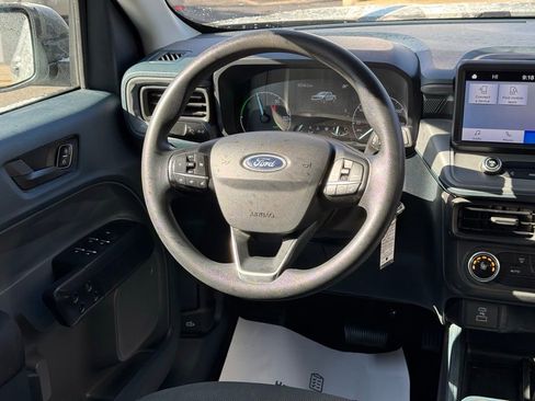 Used 2024 Ford Maverick XL image 18