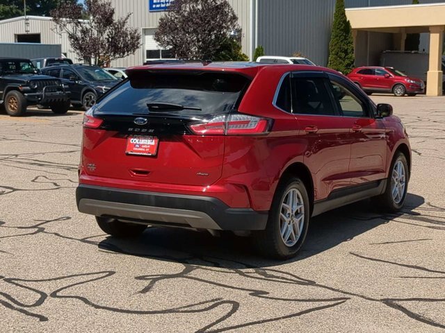 Certified 2023 Ford Edge SEL w/ Convenience Package AWD/4WD image 3