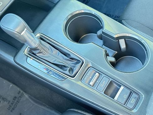 Used 2025 Honda Civic Sport image 22