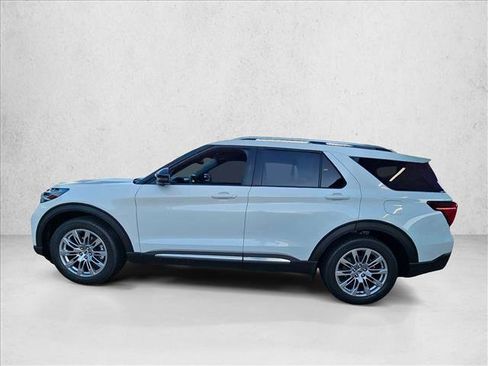 New 2026 Ford Explorer Platinum image 5