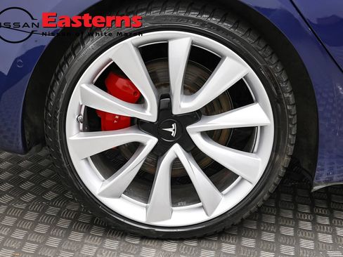 Used 2018 Tesla Model 3 Long Range AWD/4WD image 24
