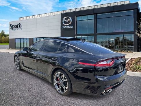 Used 2020 Kia Stinger GT2 RWD image 5