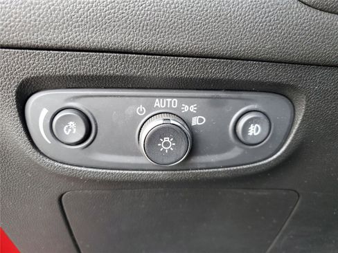 Used 2021 Buick Encore GX Preferred w/ Cold Weather Comfort Package image 20