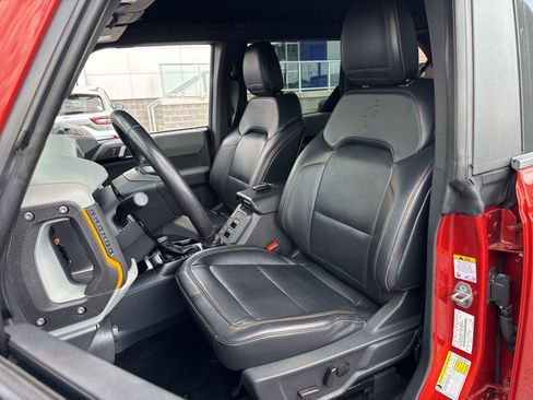 Used 2022 Ford Bronco Badlands AWD/4WD image 2