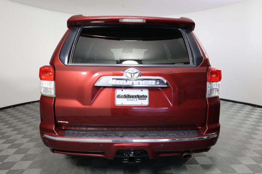 Used 2013 Toyota 4Runner SR5 w/ Premium Pkg AWD/4WD image 3