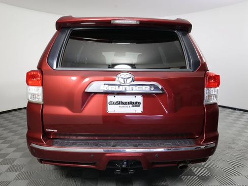 Used 2013 Toyota 4Runner SR5 w/ Premium Pkg AWD/4WD image 3