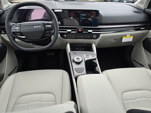 New 2026 Kia Sportage SX Prestige image 17