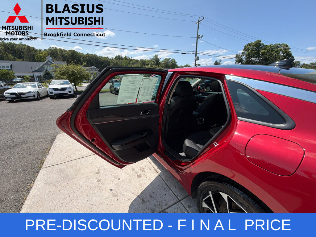 Used 2025 Kia K5 EX FWD image 39