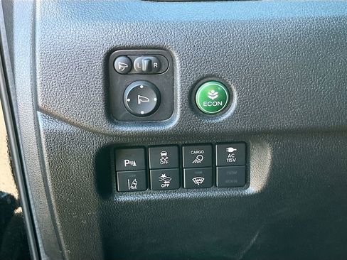 Used 2024 Honda Ridgeline Black Edition image 10