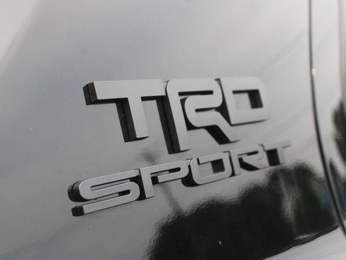Used 2025 Toyota 4Runner TRD Sport AWD/4WD image 8