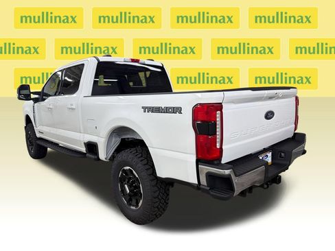 New 2026 Ford F250 Lariat w/ Tremor Off-Road Package AWD/4WD image 9
