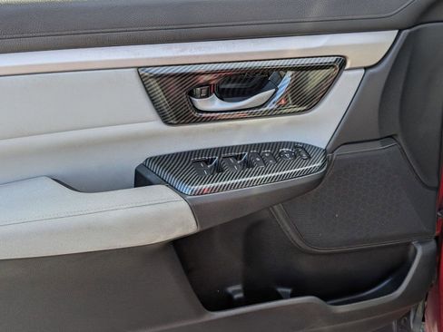 Used 2021 Honda CR-V LX image 14