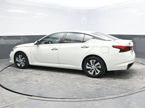 Used 2021 Nissan Altima 2.5 S image 4