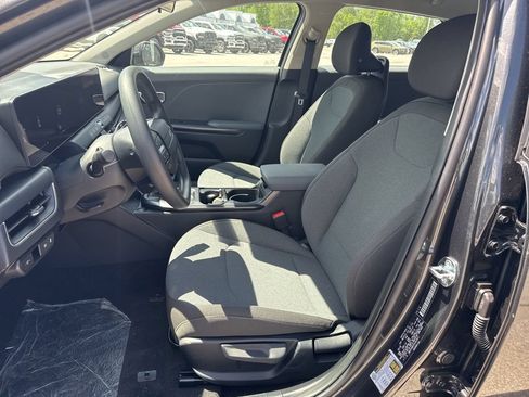 New 2026 Kia K4 FWD image 7