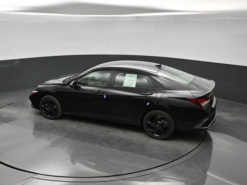 New 2026 Hyundai Elantra Sport FWD image 28