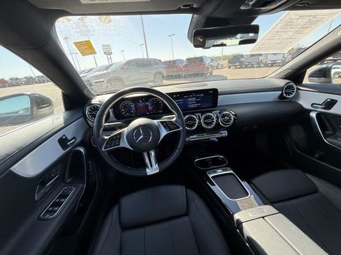 Used 2025 Mercedes-Benz CLA 250 image 18