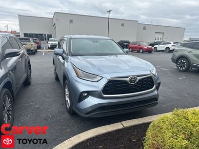 Used 2021 Toyota Highlander LE